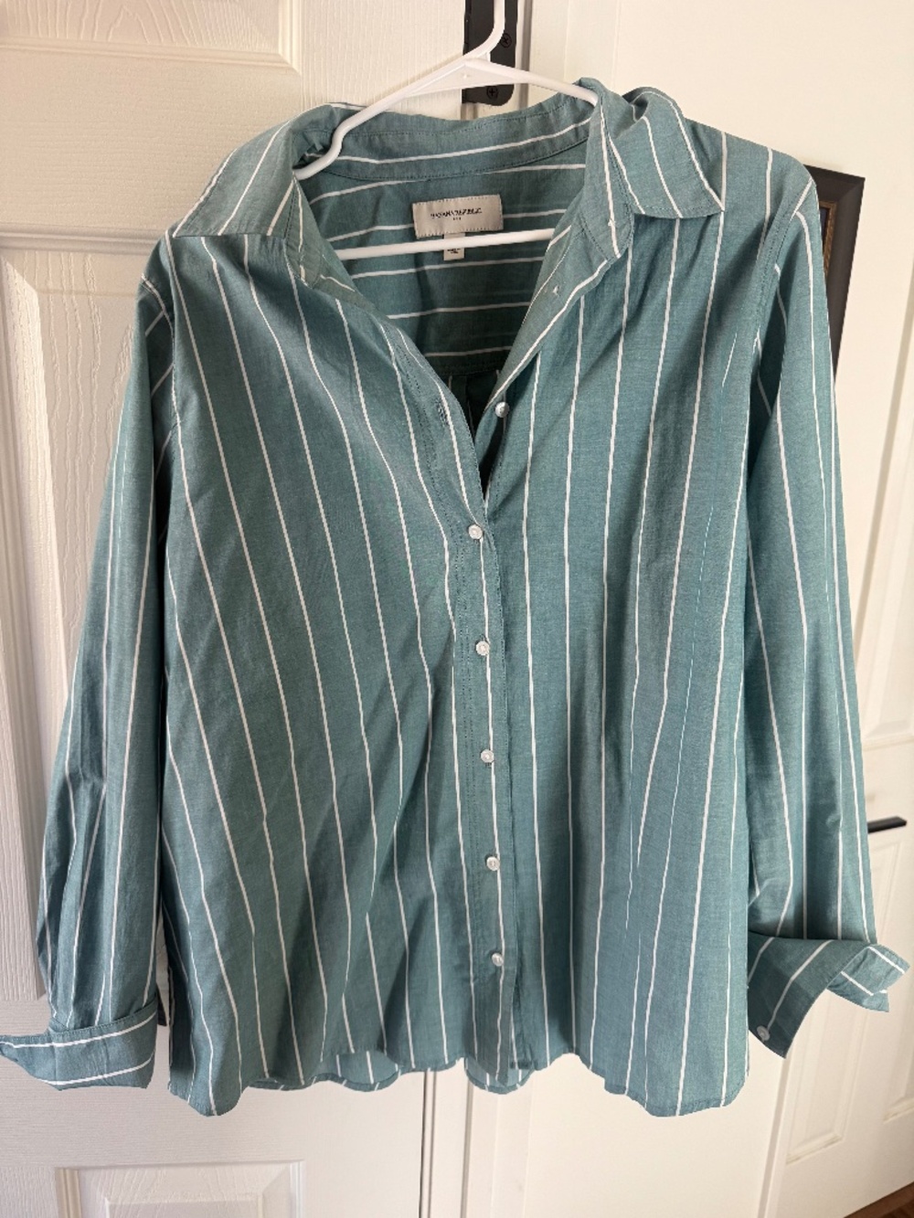 Long sleeve Oxford style shirt---Ladies
